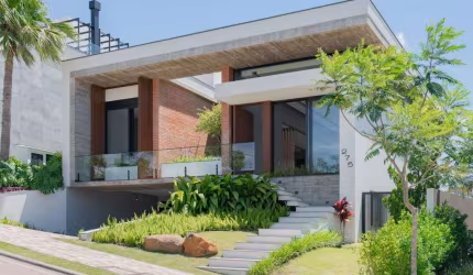 Casa à venda, 303 m² por R$ 2.490.000,00 - Vila Nova - Porto Alegre/RS