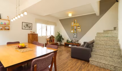 Sobrao perfeito no Ahu - 198m2 em ótima localização - Exclusivo