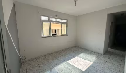 Apartamento com 2 dormitórios à venda, 70 m² por R$ 285.000,00 - Marapé - Santos/SP