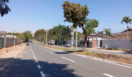 VENDE-SE CHÁCARA 8.181.81 m² NO BAIRRO SANTA GENOVEVA-GOIÂNIA-GOIÁS.