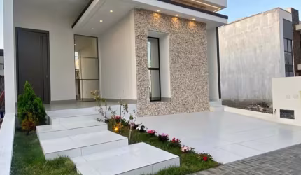 Casa bela e muitp aconchegante, 3 dormitórios, 112m2, 2 vg.Condomínio Monteville.Vale à pena adquirir!