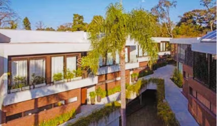 Casa à Venda no Alto da Boa Vista com 3 Suites e 4 Vagas de Garagem