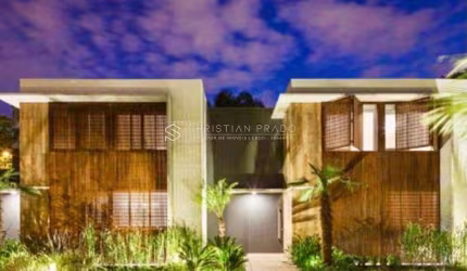 Casa à Venda no Alto da Boa Vista com 3 Suites e 4 Vagas de Garagem