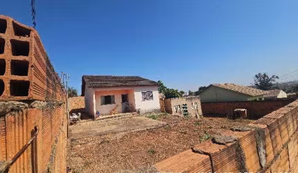 Oportunidade Única em SANTO ANTONIO DO DESCOBERTO - GO | Tipo: Casa | Negociação: Licitação Aberta  | Situação: Imóvel