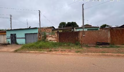Oportunidade Única em SANTO ANTONIO DO DESCOBERTO - GO | Tipo: Casa | Negociação: Leilão  | Situação: Imóvel
