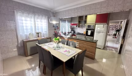 Casa para Venda em São José dos Campos, Cidade Morumbi, 3 dormitórios, 1 suíte, 2 banheiros, 2 vagas