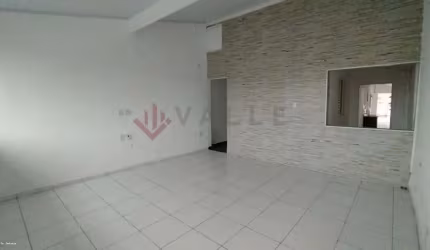 Casa para Locação em São José dos Campos, Bosque dos Eucaliptos, 2 dormitórios, 1 banheiro, 2 vagas