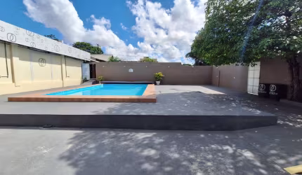 Terreno + Imóvel Comercial - Esquina Parque das Laranjeiras  - 1