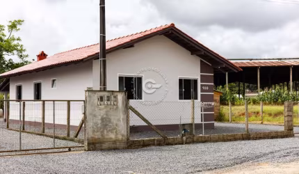 Casa com 3 quartos à venda na Rua Artur Sardagna, 100, Caixa D'Água, Guaramirim, 88 m2 por R$ 400.000