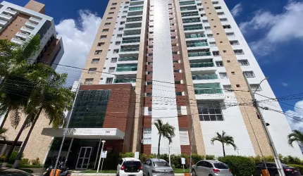 Apartamento de 2/4 no Ed. Terraços Beira Mar, reversível para 3/4.