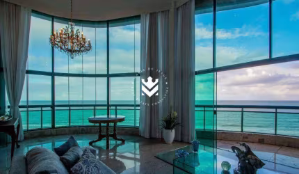 Vendo Cobertura Duplex, na beira mar de Boa Viagem