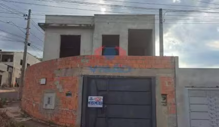 Casa - Sobrado à venda, 3 quartos, 3 suítes, 2 vagas, Cardeal - Elias Fausto/SP