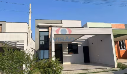 Ótima casa térrea com 3 dormitórios e 1 suíte