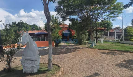 Chácara à venda, 3 quartos, 2 suítes, Recanto Campestre Internacional de Viracopos Gleba 4 - Indaiatuba/SP