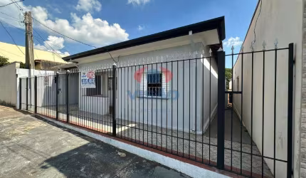 Casa à venda, 2 quartos, 2 vagas, Vila Teixeira - Salto/SP