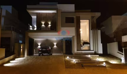 Casa em condomínio à venda, 3 quartos, 3 suítes, 2 vagas, Portal dos Bandeirantes Salto - Salto/SP