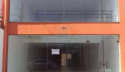 Salão Disponível para Locação no Centro de Indaiatuba com Seis Banheiros