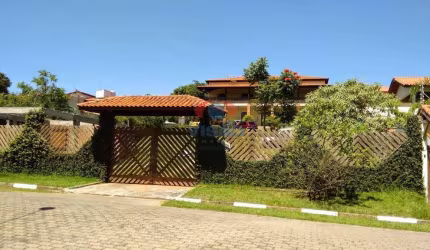 Chácara em condomínio à venda, 5 quartos, 2 suítes, 10 vagas, Terras de Santa Rosa - Salto/SP