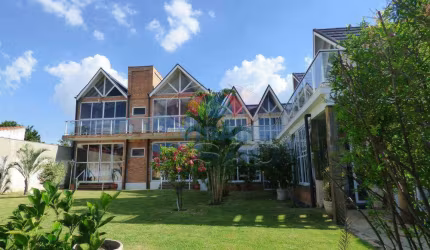 Sobrado à venda ao lado do Parque Ecológico