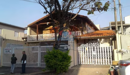 Casa - Sobrado à venda, 3 quartos, 1 suíte, 3 vagas, Jardim Regina - Indaiatuba/SP