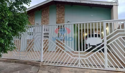 Casa a venda com 03 dormitórios e 01 suíte na Vila Todos os Santos em Indaiatuba/SP