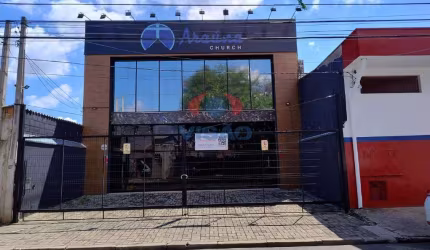Salão comercial próximo a Av. Francisco de Paula Leite para locação!