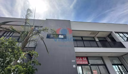 Sala comercial para locação no piso superior no Jd. Colonial em Indaiatuba-SP