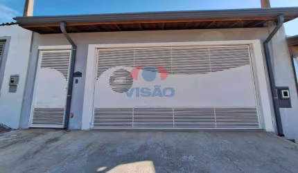 Casa para venda com 2 dormitórios e edícula!
