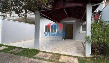 Casa para locação com 3 quartos, 1 suíte e 2 vagas em Villaggio Di Itaici, Indaiatuba/SP.