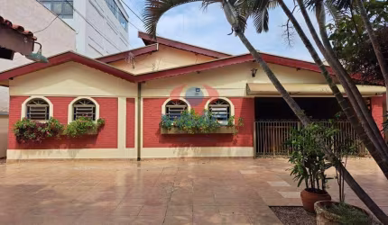 Casa à venda, 3 quartos, 1 suíte, 7 vagas, Centro - Indaiatuba/SP