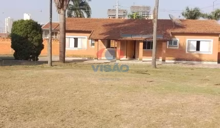 Casa a venda no Condomínio Village Terras de Indaiá com terreno de 2700 m2 em Indaiatuba/SP