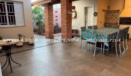 Casa para Venda em Jaboticabal, Residencial São Judas Tadeu, 3 dormitórios, 1 suíte, 1 banheiro, 2 vagas