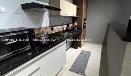 Casa para Venda em Jaboticabal, Jardim Morada Nova, 2 dormitórios, 1 suíte, 3 banheiros, 2 vagas