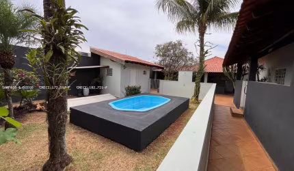 Casa para Venda em Jaboticabal, centro, 3 dormitórios, 1 suíte, 1 banheiro, 2 vagas