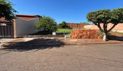 Terreno para Venda em Jaboticabal, Colina Verde