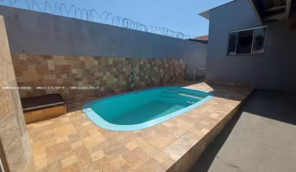 Casa para Venda em Jaboticabal, morada do campo, 2 dormitórios, 1 suíte, 1 banheiro, 2 vagas