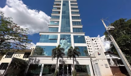 Apartamento 100% mobiliado a Venda  Ed. Le Blanc no Bairro Country em Cascavel