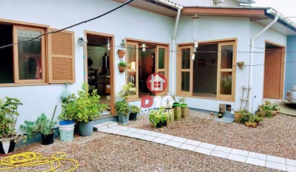 Casa à venda, 140 m² por R$ 320.000,00 - Erechim - Balneário Arroio do Silva/SC