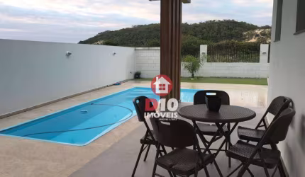 Casa à venda, 249 m² por R$ 2.500.000,00 - Morro dos Conventos - Araranguá/SC