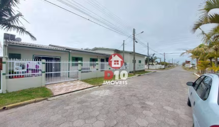 Casa à venda, 250 m² por R$ 400.000,00 - Areias Brancas - Balneário Arroio do Silva/SC
