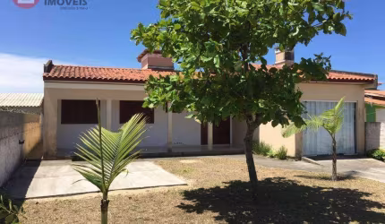 Casa com 3 dormitórios à venda, 112 m² por R$ 300.000,00 - Erechim - Balneário Arroio do Silva/SC