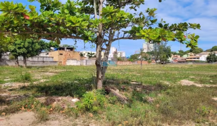 Terreno à venda na Avenida Acadêmico Paulo Sérgio de Carvalho Vasconcellos, Granja dos Cavaleiros, Macaé por R$ 1.650.000
