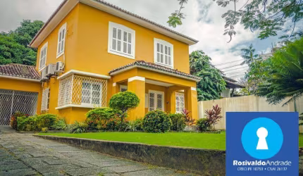 Casa Para Comércio, 13 Salas, 400 Metros, Bairro da Madalena