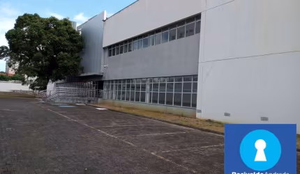 Prédio Comercial com 1.850 M. 40 Vagas de Estacionamento, Bairro Madalena