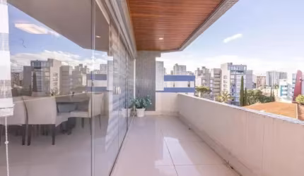 Bairro Cabral, Curitiba, apartamento amplo com piso aquecido.