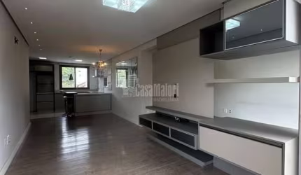 Apartamento com 03 dormitórios sendo 01 suíte e 02 vagas em Bento Gonçalves