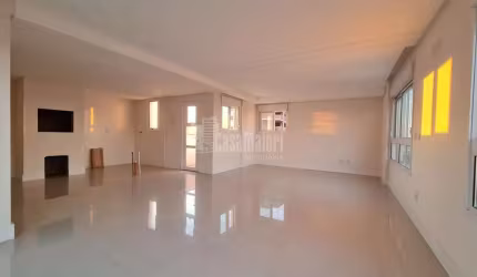 COBERTURA DUPLEX DE ALTO PADRÃO COM 03 SUÍTES E 2 VAGAS!