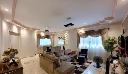 Casa para Venda em Londrina, Coliseu, 3 dormitórios, 1 suíte, 3 banheiros, 2 vagas