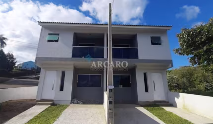Casa com 3 quartos à venda na Rua Eduardo Antonio Kuhn, 563, São Caetano, Caxias do Sul, 103 m2 por R$ 360.000