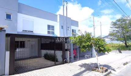 Casa com 2 quartos à venda na Rua Wally Beretta Ribeiro Mendes, 340, Nossa Senhora das Graças, Caxias do Sul, 64 m2 por R$ 245.000